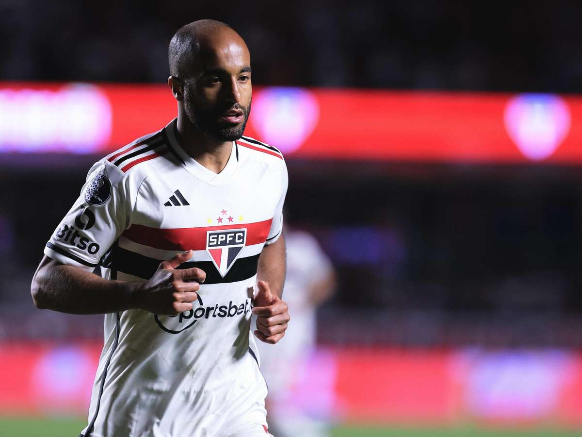 Ele jogou por São Paulo e Flamengo, agora é investigado por um delito