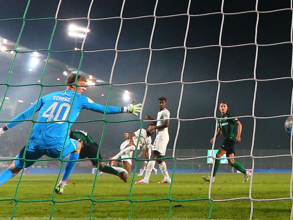 História escrita: time da terceira divisão elimina Bayern da Copa da  Alemanha 