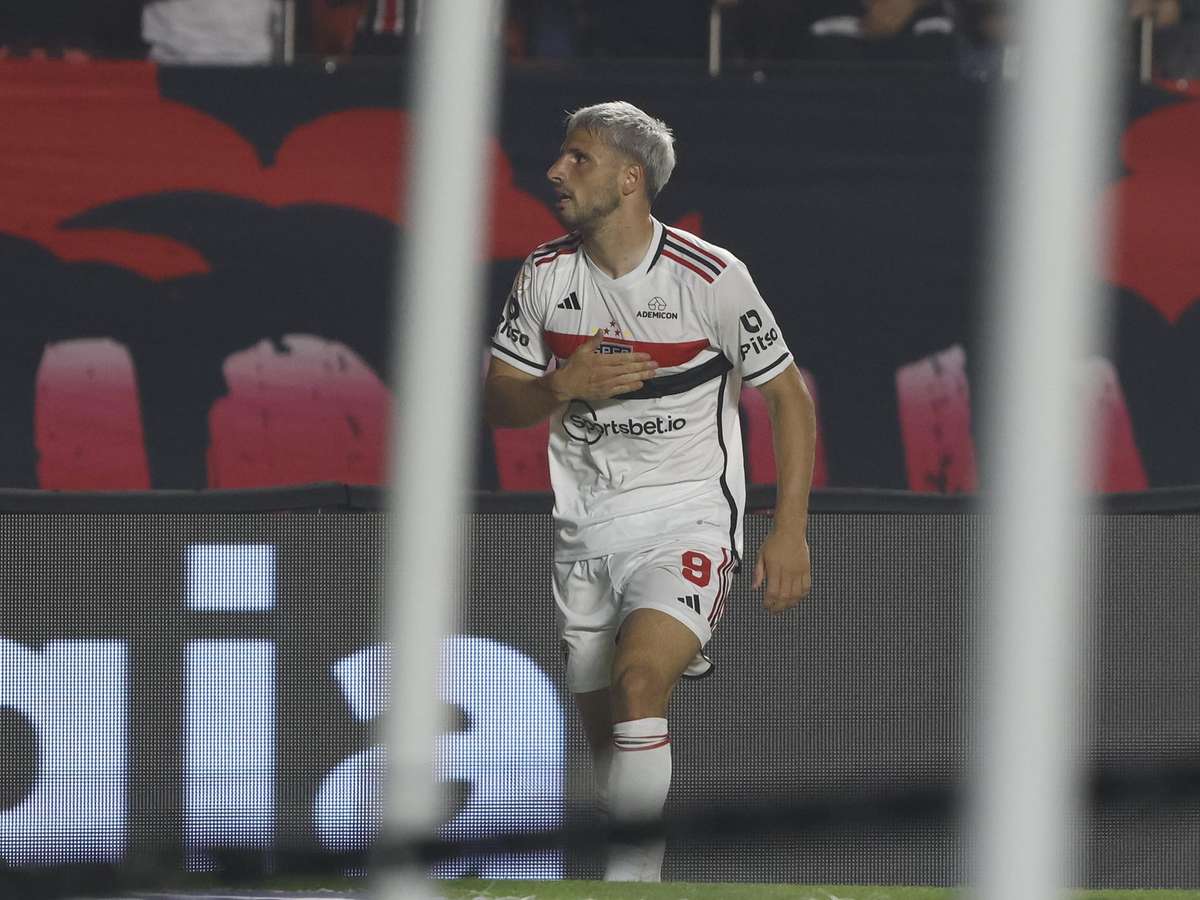 Calleri desbanca Luciano como jogador mais efetivo do São Paulo em 2023