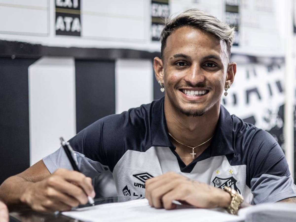 Santos tem interesse em renovar com Weslley Patati, joia observada por  Carille