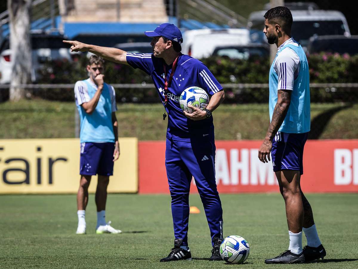 Zé Ricardo usa pouco a base do Cruzeiro? Veja listagem dos 9 jogos