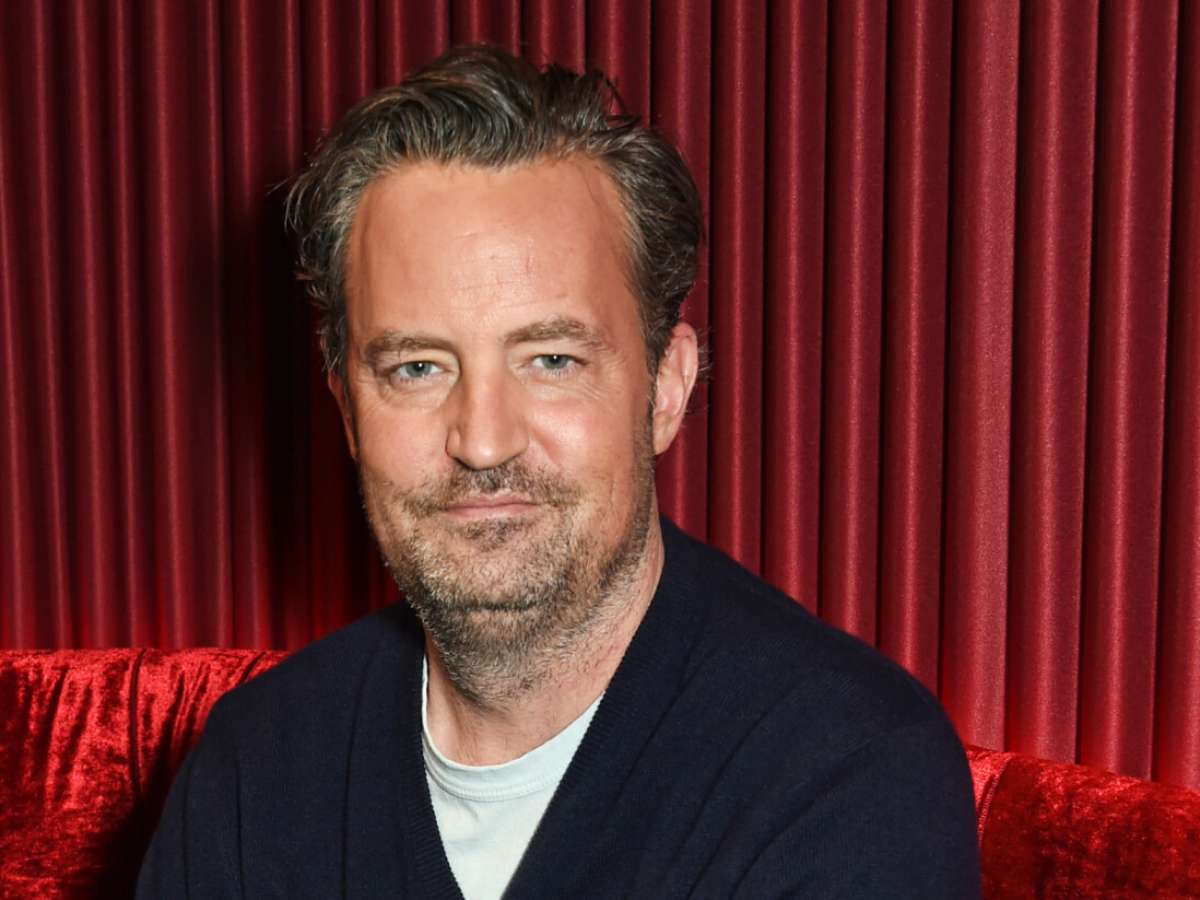 Famosos lamentam morte de Matthew Perry, o Chandler de 'Friends