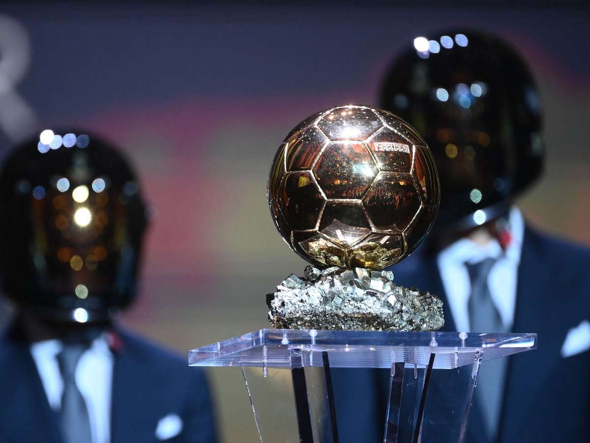 TOP 6 melhores jogadores de futebol: bola de ouro 2022