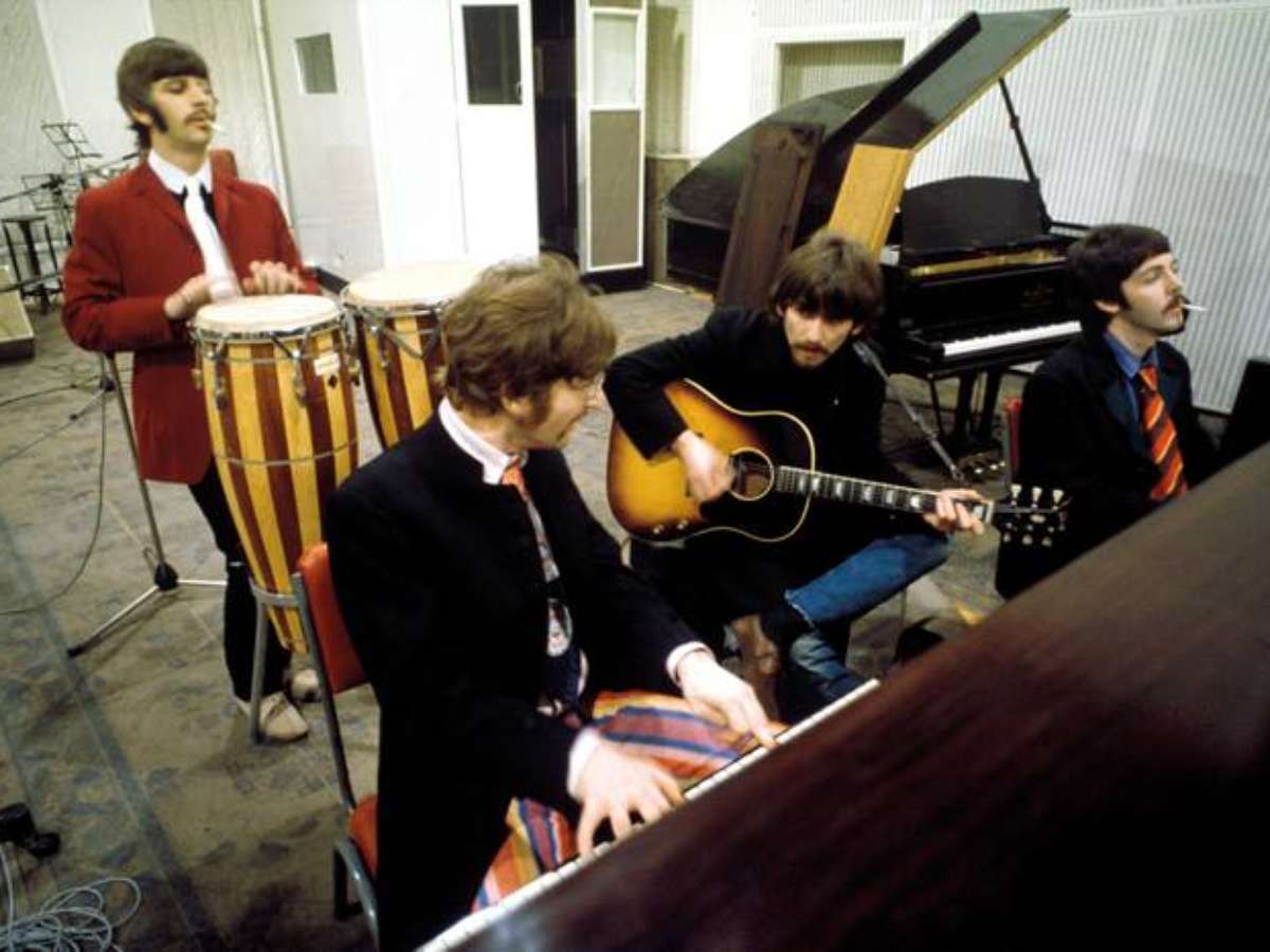 Documentário mostra bastidores da última música lançada pelos Beatles