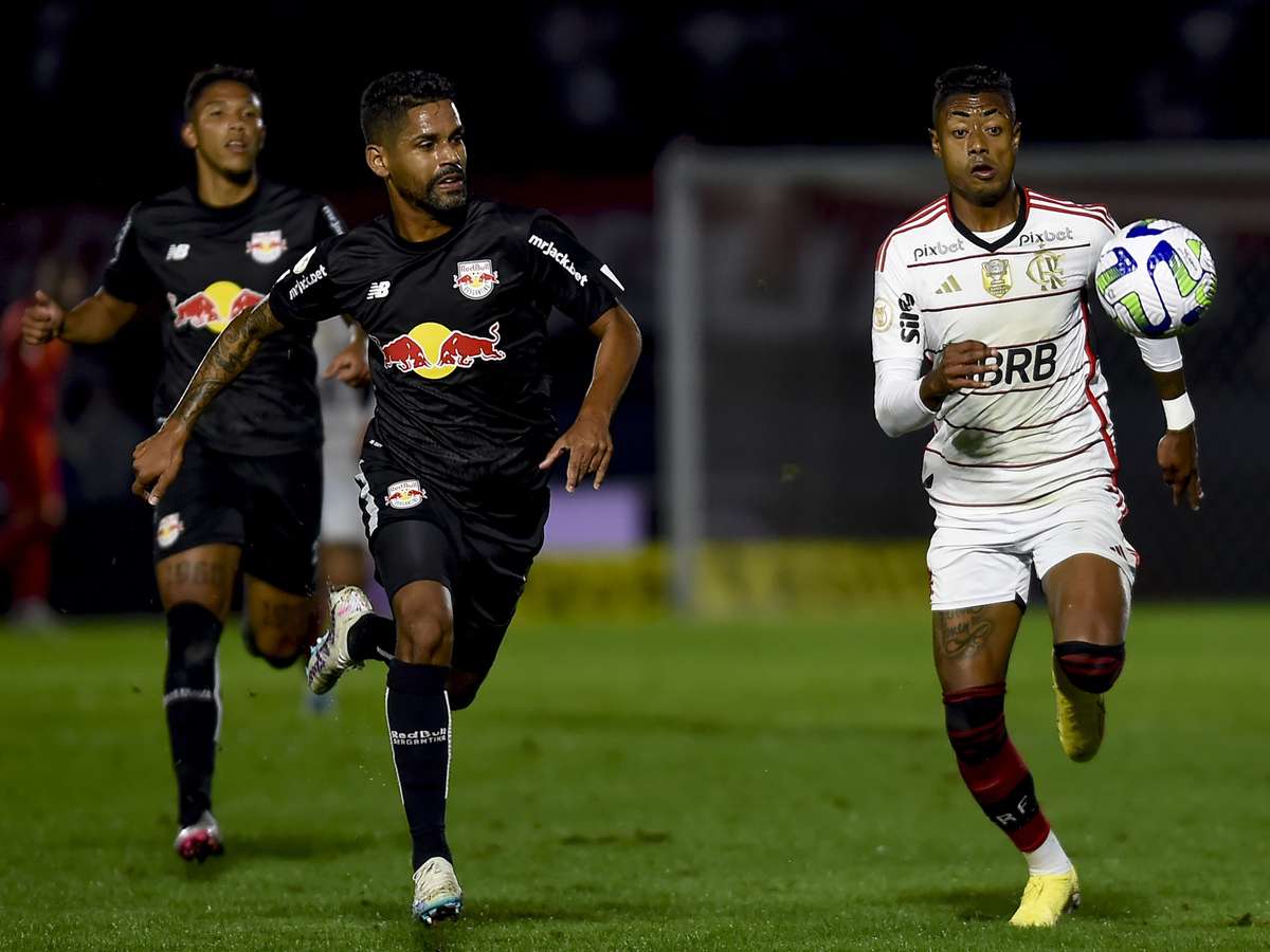 Confira lances do jogo entre Bragantino e Flamengo pelo Campeonato