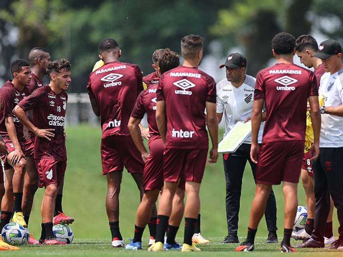 Athletico visita o Cruzeiro; veja o que o clube precisa por G-6