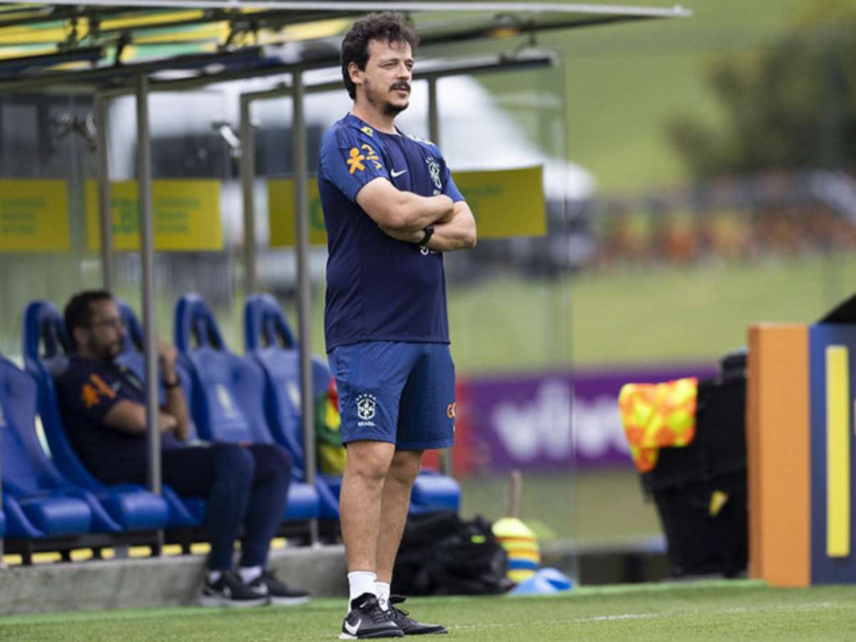 AO VIVO: pressionada após 3 jogos sem vencer, Seleção Brasileira