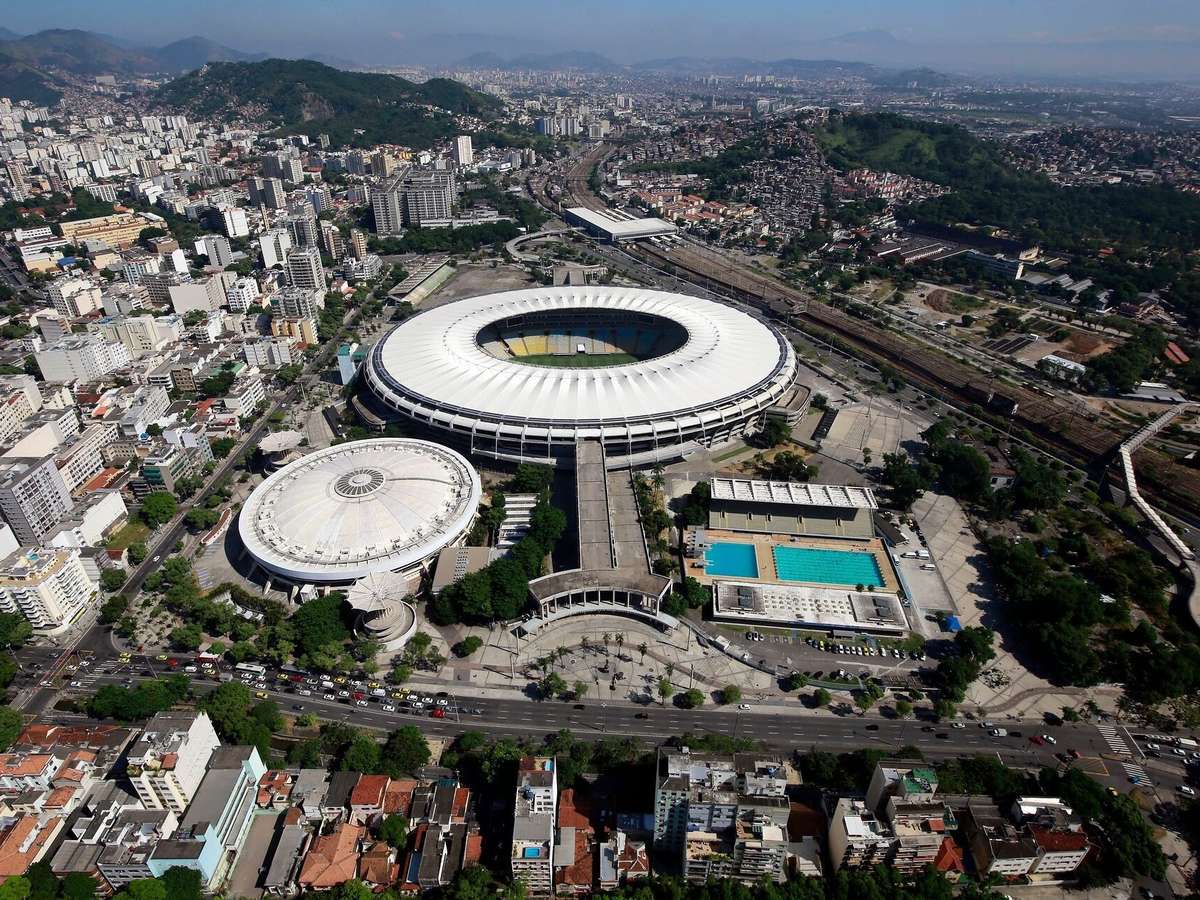 Bares em festa: saiba onde assistir à final da Libertadores entre  Fluminense e Boca Juniors