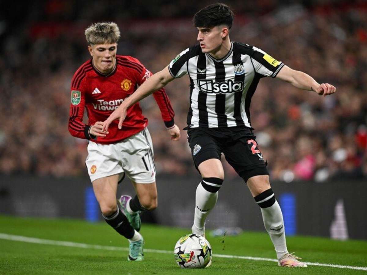 Newcastle supera Manchester United em jogo da Premier League