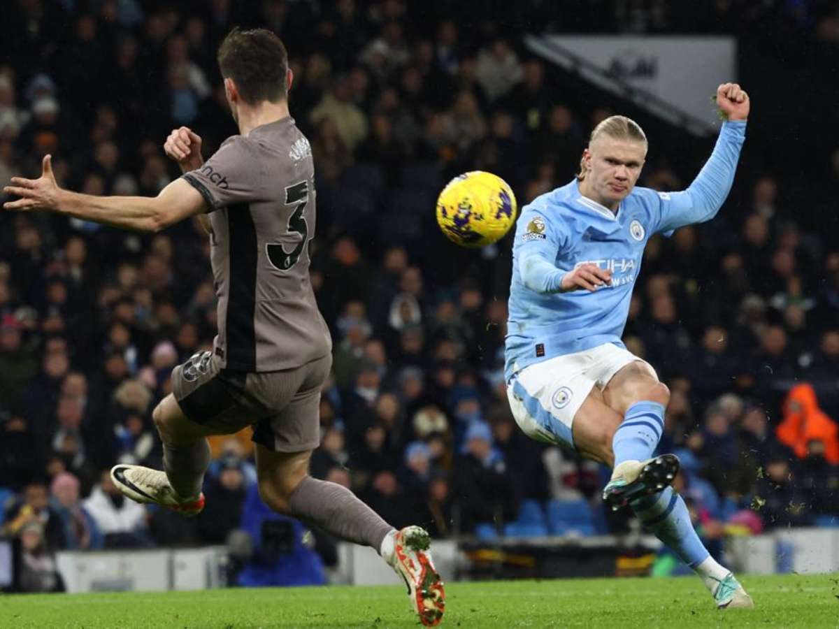 Tottenham a jogar com 9 e Chelsea protagonizam jogo do ano da