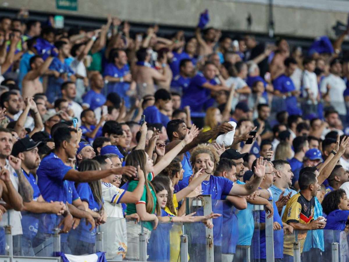 Torcida do cruzeiro estará presente no último jogo da rodada contra o  Palmeiras : r/futebol