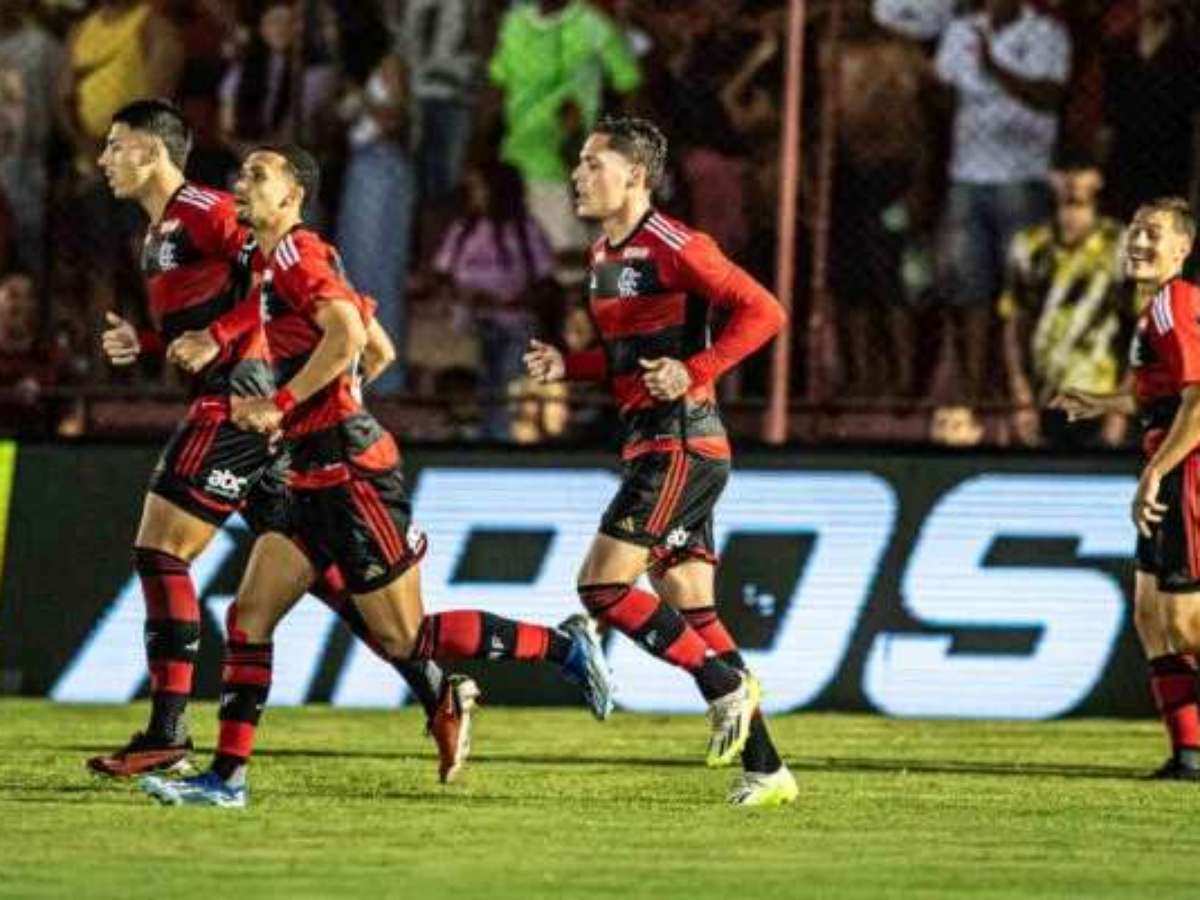 Flamengo elimina o Aster nos pênaltis e pega o Cruzeiro na semifinal da  Copinha, globoesporte