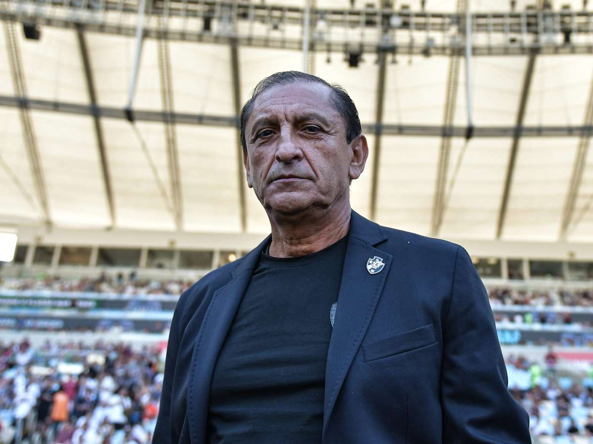 Vasco pode ter quatro novidades para enfrentar o Criciúma pelo Brasileirão