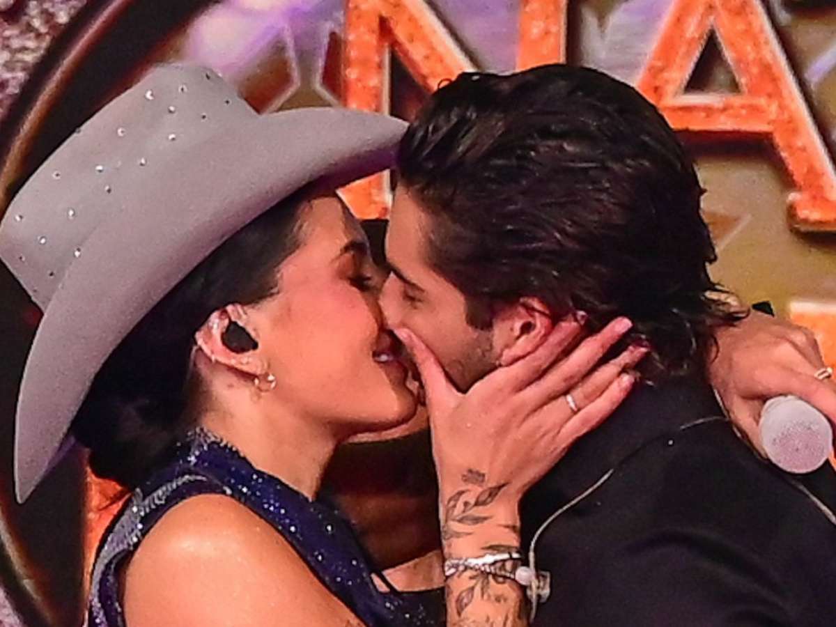 Ana Castela e Zé Felipe: Beijos Apaixonados e Cliques Surpreendem em Gravação Especial no SBT!