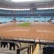 Enchentes invadem estádios de Grêmio e Inter, e jovens ficam ilhados