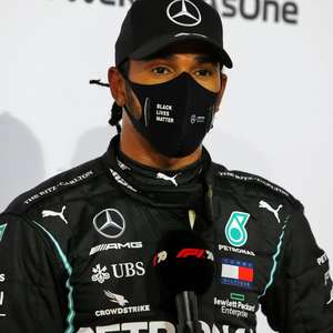 Hamilton faz críticas à Igreja Católica: "É inaceitável"