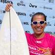 Surfista vibra ao bater Sophia Medina, 20 anos mais nova: 'Velhinha não está de bobeira'