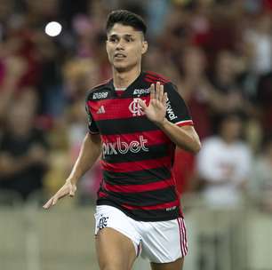 Flamengo marca 2º contra o São Paulo no Maracanã pelo Brasileiro; siga