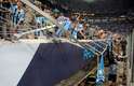 Nervosismo, sofrimento e até mesmo um acidente na nova Arena marcaram a classificação do Grêmio para a fase de grupos da Copa Libertadores da América, em Porto Alegre, nesta quarta-feira
