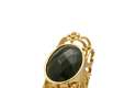 Anel dourado com pedra de resina Dona da Bijoux, R$ 55, Tel. 11 3333-3237