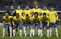 Seleção Brasileira posa para foto antes de amistoso contra a Rússia, em Londres