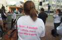 27 de março - Familiares usaram camisetas com frases que lembravam as vítimas