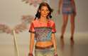 Carolina Thaler desfila para a Oh, Boy! no Fashion Rio