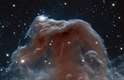 100 - Conhecida como Cabeça de Cavalo por causa de sua forma, esta nebulosa é uma das mais apreciadas pelos astrônomos