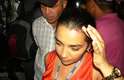 25 de junho - Na chegada à sede da prefeitura, a repórter cinematográfica Ana Lícia Menezes, do jornal Cinform, foi atingida na testa por uma pedra arremessada do meio da multidão