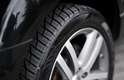 A folga nos terminais provoca também o desgaste prematura dos pneus