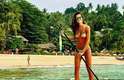A top Izabel Goulart praticou SUP em férias na Tailândia