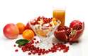 As frutas, in natura ou em forma de suco, são fontes de vitaminas e minerais