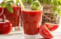 Um copo (250 ml) de suco de tomate fornece 283 µg de vitamina A