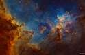 Situada a 7.500 anos-luz da Terra, na constelação Cassiopeia - em forma de W -, fica a nebulosa do Coração, uma vasta região de gás brilhante. A imagem foi feita na Hungria