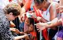 20/10/2014 - Dilma Rousseff participa de carreata em Padre Miguel, no Rio de Janeiro