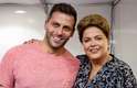 20/10/2014 - Dilma Rousseff com Henri Castelli durante o Encontro Cultura e Juventude: Periferia com Dilma, em São Paulo - SP