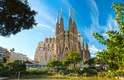 Basílica da Sagrada Família - É uma das mais emblemáticas obras da história e considerada a obra-prima de Antoni Gaudí. Localizada em Barcelona, na Espanha, a igreja começou a ser construída em 1882 em estilo neogótico, mas em 1883, quando Gaudí assumiu a obra, mudou o projeto original para o modernismo catalão. Seu intricado projeto segue em construção até hoje