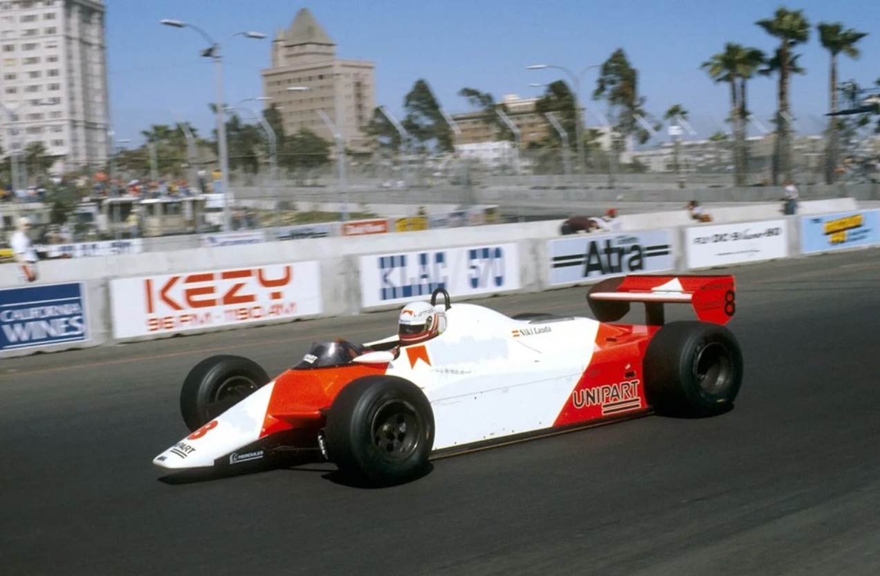Niki Lauda em Long Beach, com o MP 4/1B