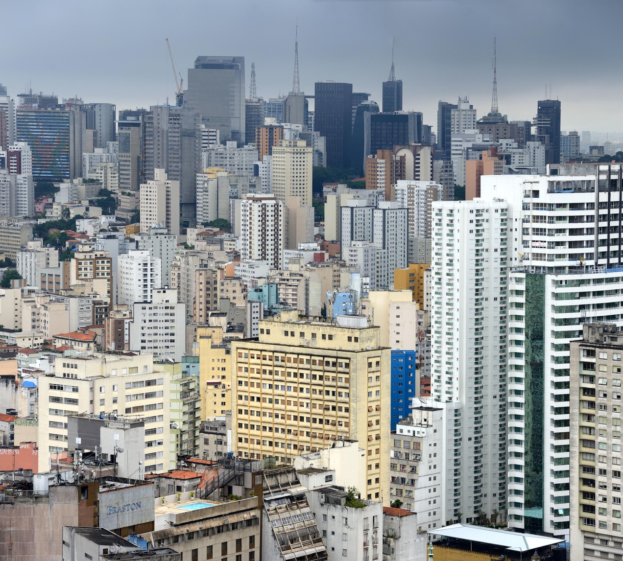 Em casos que di&aacute;logo, reconcilia&ccedil;&atilde;o e multa n&atilde;o resolvam, aconselha-se recorrer &agrave; Justi&ccedil;a.