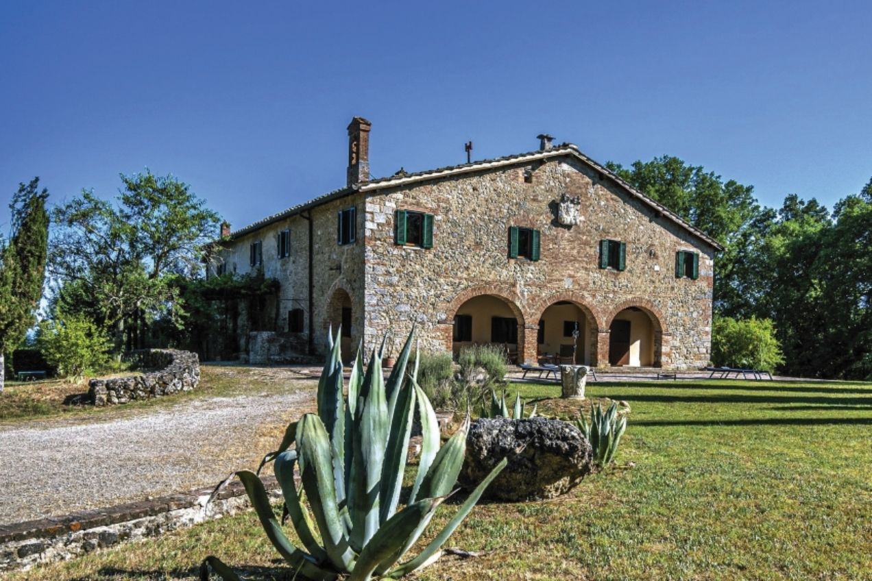 Fachada da constru&ccedil;&atilde;o de 800 anos na Toscana, It&aacute;lia