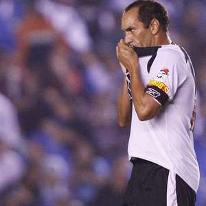 Edmundo lembra encontro com Messi: "Pediu para me conhecer"