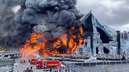 Vídeos mostram palco do Tomorrowland sendo consumido por incêndio