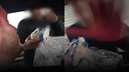 Influencer tem celular roubado por falsos ambulantes durante live no RJ
