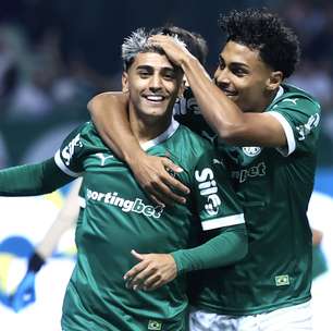 Palmeiras bate Grêmio com gol relâmpago, vence 3ª seguida e cola no líder