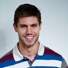 Ex-BBB Jonas adora vinho e chocolate; veja a lista completa