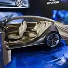 Sem coluna central, conceito do Genesis reconhece gestos