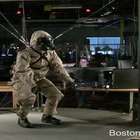 EUA revelam robô-soldado com características humanas