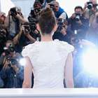 De branco, Marion Cotillard brilha em photocall de 'The ...