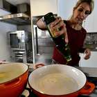 Apresentadora dá 20 dicas para facilitar a vida na cozinha