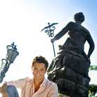 Ator dá vida a cabeleireiro heterossexual e diz: ...